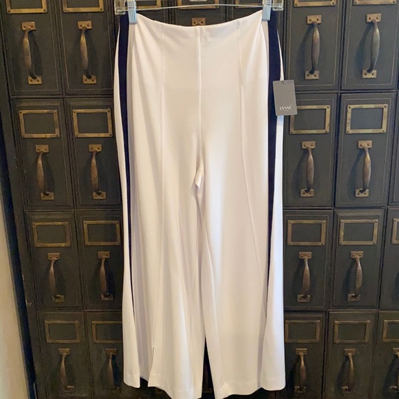 Lysse’ Pants - Lysse’ Sporty Pant. Viscose/Nylon/spandex